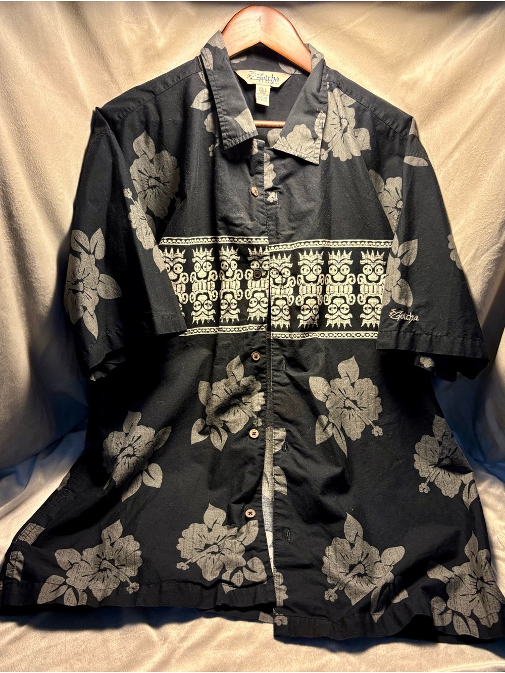 Gatcha Island Time Black Floral Short-Sleeve Button-Down Shirt